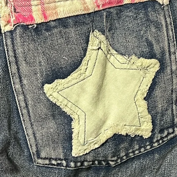 BLUE VELVET patchwork embroidery relaxed fit fray hem washed out jeans sz MEDIUM - Picture 14 of 14